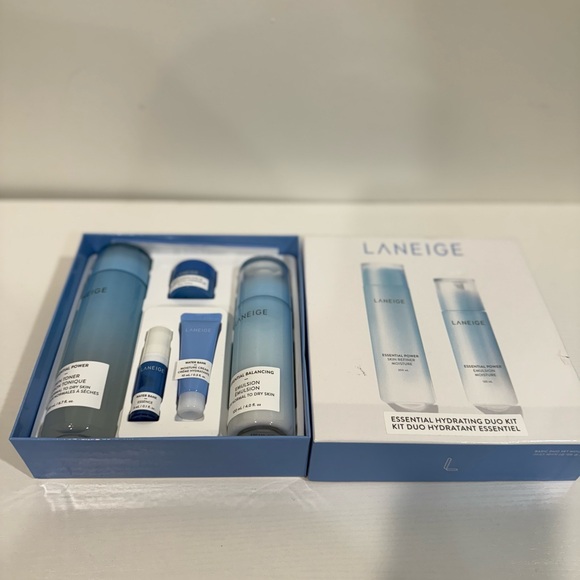 LANEIGE Hydration Skincare Set - Blue and White - Picture 2 of 4